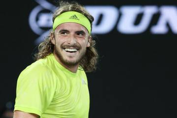 Tsitsipas Avustralya Açık'ta yarı finalde